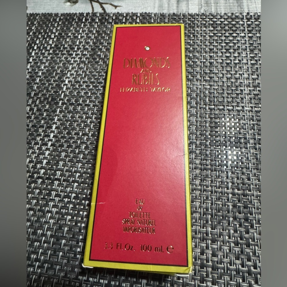 Elizabeth Taylor Diamonds and Rubies Eau de Toilette